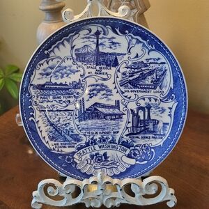 Vintage Seattle Washington Souvenir Plate 9.5" Blue White Space Needle  60s MCM